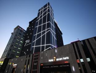 Hotel 7 Seven Hertz Siheung Exteriér fotografie